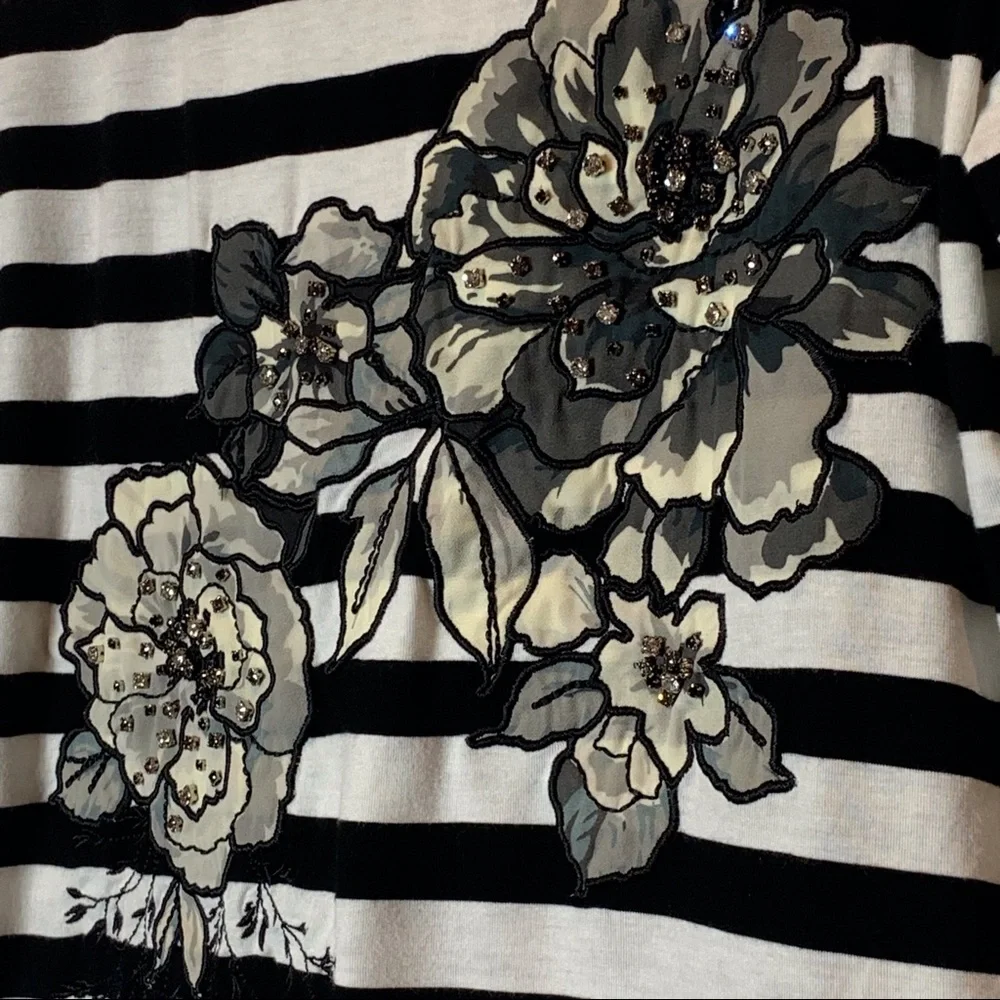 EUC White House Black‎ Market striped embroidered rhinestone embellished blouse - Picture 4 of 6
